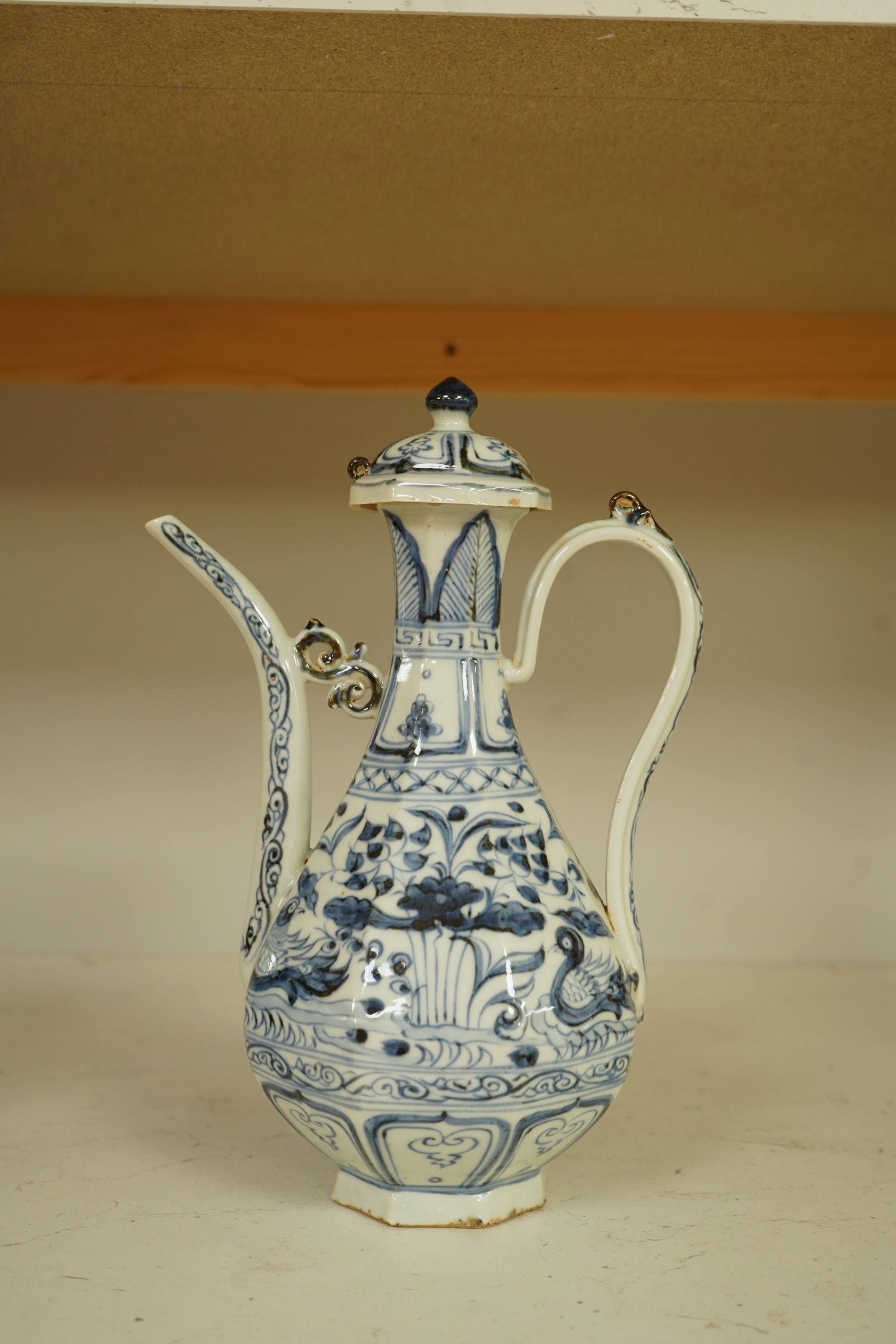 A Chinese blue and white Ewer or water pot, 26cm high